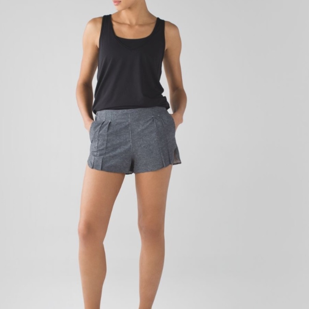 Lululemon &go Endeavor Short
Heathered Texture Printed Greyt Deep Coal
